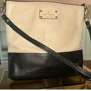 Kate Spade Black and Cream Crossbody Bag